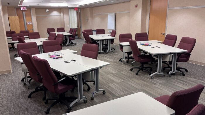 Room 210 - Team Style